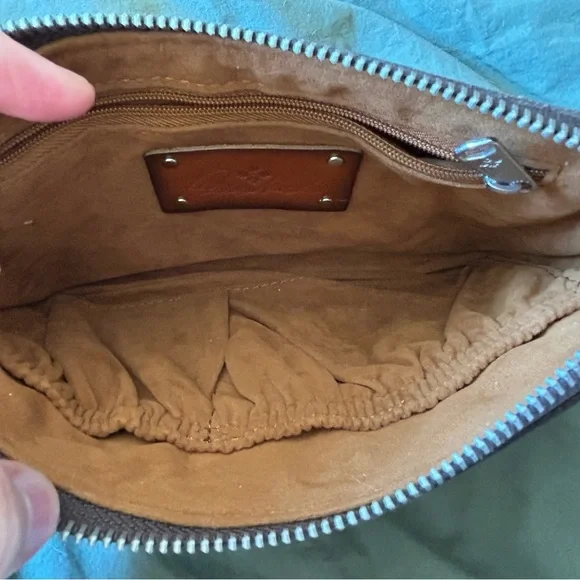 Patricia Nash Turquoise and Brown Tooled Floral Wristlet - Picture 4 of 7